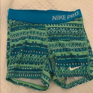 Girls Nike Pros